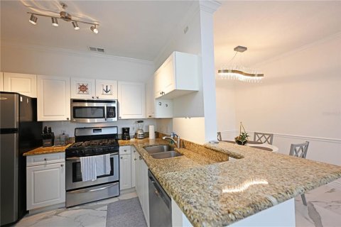Condo in Clearwater, Florida, 2 bedrooms  № 2214032 - photo 15