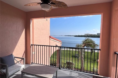 Condo in Clearwater, Florida, 2 bedrooms  № 2214032 - photo 18