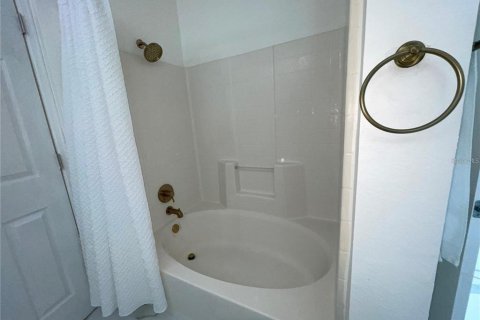 Condo in Clearwater, Florida, 2 bedrooms  № 2214032 - photo 26