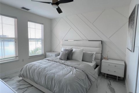 Condo in Clearwater, Florida, 2 bedrooms  № 2214032 - photo 19