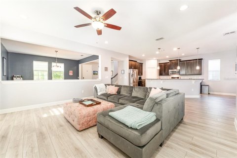House in Winter Garden, Florida 3 bedrooms, 255.48 sq.m. № 1677848 - photo 19
