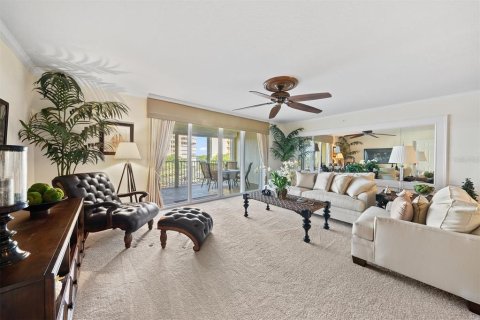 Condo in Merrit Island, Florida, 3 bedrooms  № 1602706 - photo 15