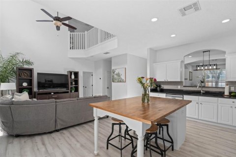 Villa ou maison à vendre à Kissimmee, Floride: 7 chambres, 267.65 m2 № 2287520 - photo 16