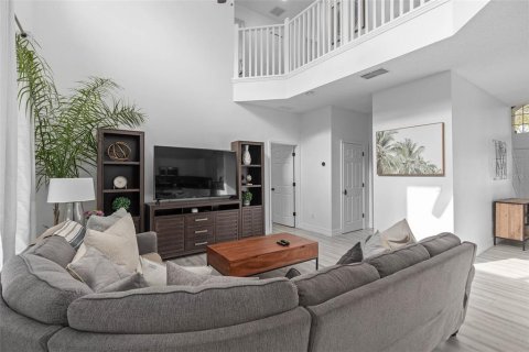 Villa ou maison à vendre à Kissimmee, Floride: 7 chambres, 267.65 m2 № 2287520 - photo 28