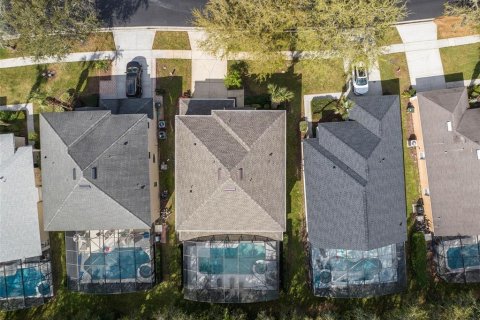 Villa ou maison à vendre à Kissimmee, Floride: 7 chambres, 267.65 m2 № 2287520 - photo 3