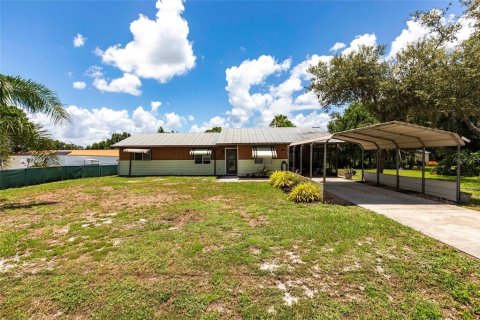 House in Punta Gorda, Florida 3 bedrooms, 108.88 sq.m. № 1787331 - photo 6