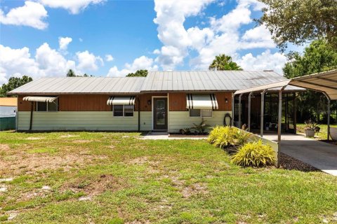 House in Punta Gorda, Florida 3 bedrooms, 108.88 sq.m. № 1787331 - photo 8