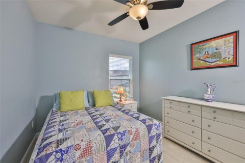 House in Tampa, Florida 3 bedrooms, 206.89 sq.m. № 1805044 - photo 27