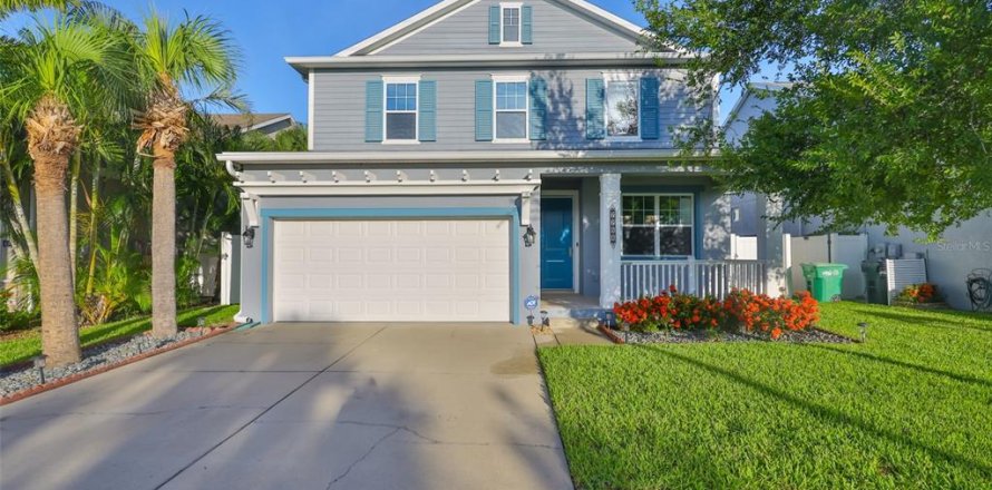 House in Tampa, Florida 3 bedrooms, 206.89 sq.m. № 1805044