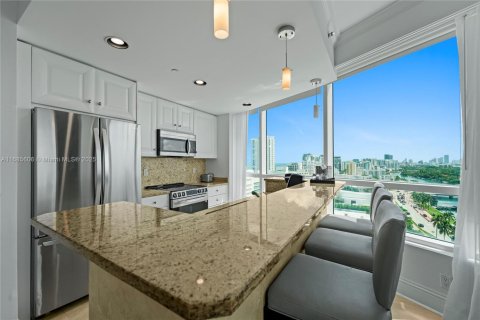 Condominio en venta en Miami Beach, Florida, 2 dormitorios, 144.65 m2 № 1748738 - foto 14