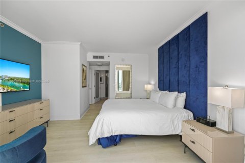 Condominio en venta en Miami Beach, Florida, 2 dormitorios, 144.65 m2 № 1748738 - foto 24