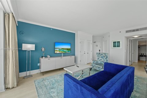 Condominio en venta en Miami Beach, Florida, 2 dormitorios, 144.65 m2 № 1748738 - foto 13