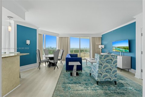 Condominio en venta en Miami Beach, Florida, 2 dormitorios, 144.65 m2 № 1748738 - foto 12