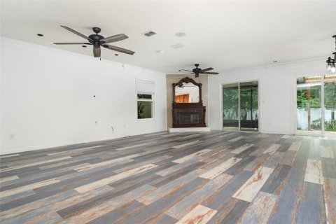 House in Bunnell, Florida 3 bedrooms, 158.96 sq.m. № 1879774 - photo 8