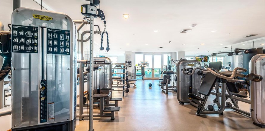 Condo in Fort Lauderdale, Florida, 3 bedrooms  № 739966