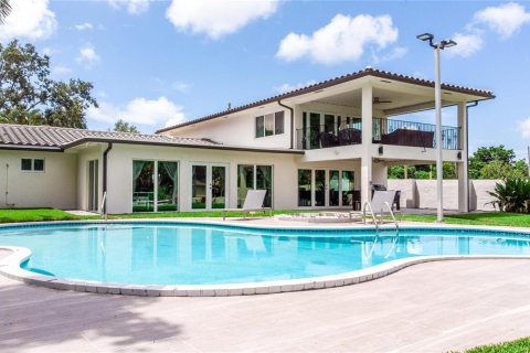 House in Fort Lauderdale, Florida 5 bedrooms, 314.01 sq.m. № 2247032 - photo 29