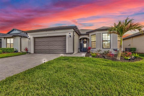 Villa ou maison à North Port, Floride 3 chambres, 205.78 m2 № 2093491