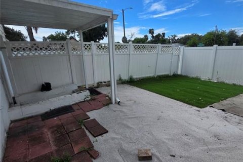 Villa ou maison à vendre à Tampa, Floride: 4 chambres, 220.64 m2 № 2398312 - photo 20