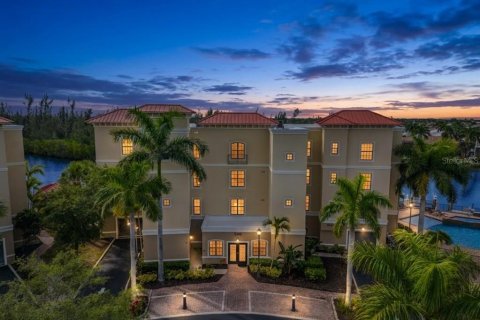 Condo à Punta Gorda, Floride, 2 chambres  № 2289524