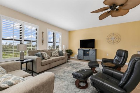 Copropriété à vendre à Punta Gorda, Floride: 2 chambres, 168.15 m2 № 2289524 - photo 8