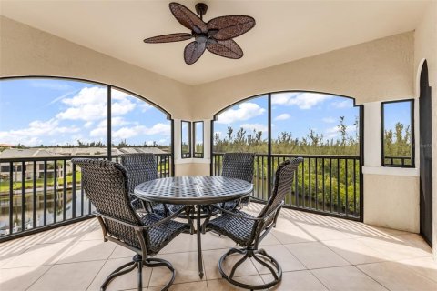 Copropriété à vendre à Punta Gorda, Floride: 2 chambres, 168.15 m2 № 2289524 - photo 29