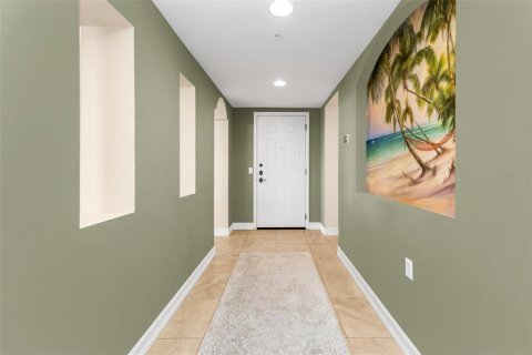 Copropriété à vendre à Punta Gorda, Floride: 2 chambres, 168.15 m2 № 2289524 - photo 2