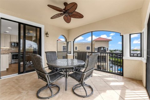 Copropriété à vendre à Punta Gorda, Floride: 2 chambres, 168.15 m2 № 2289524 - photo 30