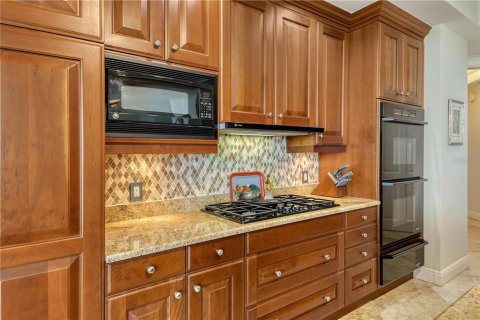 Copropriété à vendre à Sarasota, Floride: 3 chambres, 311.41 m2 № 2092935 - photo 16