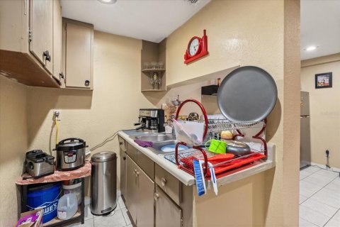 Propiedad comercial en venta en Winter Park, Florida, 3 dormitorios, 175.59 m2 № 1589792 - foto 6