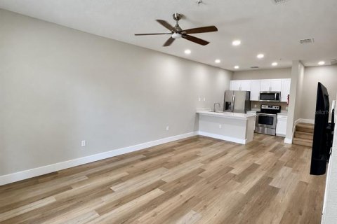 Touwnhouse à louer à Kissimmee, Floride: 3 chambres, 120.77 m2 № 2354320 - photo 4