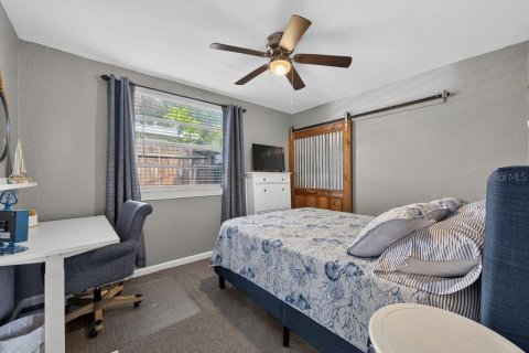 House in Largo, Florida 2 bedrooms, 94.39 sq.m. № 2267531 - photo 24