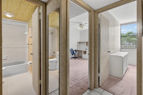 Copropriété à vendre à Aventura, Floride: 3 chambres, 128.21 m2 № 1809497 - photo 29