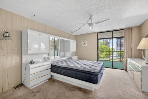 Copropriété à vendre à Aventura, Floride: 3 chambres, 128.21 m2 № 1809497 - photo 22