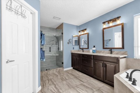 Villa ou maison à vendre à Kissimmee, Floride: 3 chambres, 184.32 m2 № 1796537 - photo 14