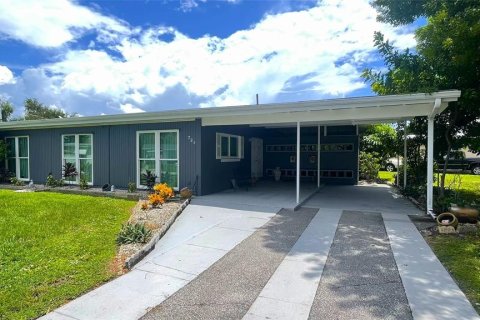 Купить виллу или дом в Порт-Шарлотт, Флорида 10 комнат, 131.83м2, № 2342213 - фото 2