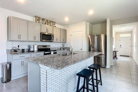 Casa en venta en New Smyrna Beach, Florida, 3 dormitorios, 153.57 m2 № 1523782 - foto 3