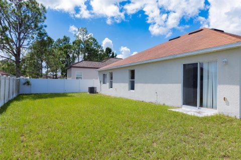 Villa ou maison à louer à Kissimmee, Floride: 3 chambres, 168.06 m2 № 2167848 - photo 4