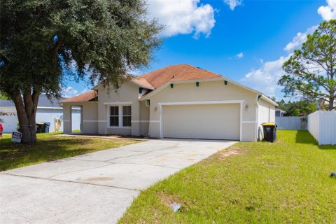 Villa ou maison à Kissimmee, Floride 3 chambres, 168.06 m2 № 2167848