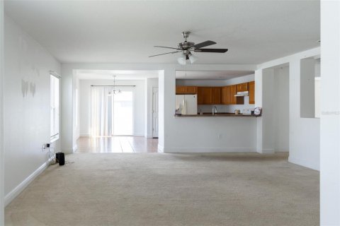 Villa ou maison à louer à Kissimmee, Floride: 3 chambres, 168.06 m2 № 2167848 - photo 5