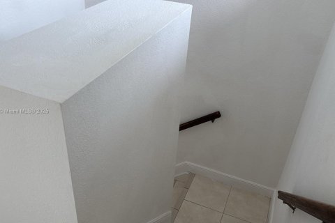 Condo in Miami, Florida, 2 bedrooms  № 1813914 - photo 21
