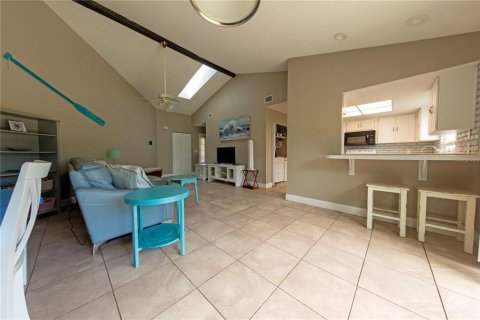 Touwnhouse à vendre à Edgewater, Floride: 2 chambres, 97.83 m2 № 1880775 - photo 5