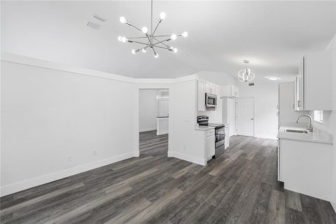 Villa ou maison à vendre à Orlando, Floride: 4 chambres, 152.64 m2 № 1765207 - photo 14