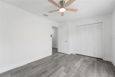 Villa ou maison à vendre à Orlando, Floride: 4 chambres, 152.64 m2 № 1765207 - photo 21