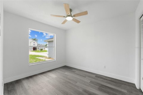 Villa ou maison à vendre à Orlando, Floride: 4 chambres, 152.64 m2 № 1765207 - photo 19