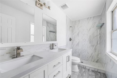 Villa ou maison à vendre à Orlando, Floride: 4 chambres, 152.64 m2 № 1765207 - photo 18