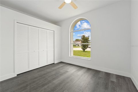 Villa ou maison à vendre à Orlando, Floride: 4 chambres, 152.64 m2 № 1765207 - photo 25