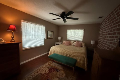 House in Inverness, Florida 3 bedrooms, 143.16 sq.m. № 1552396 - photo 10