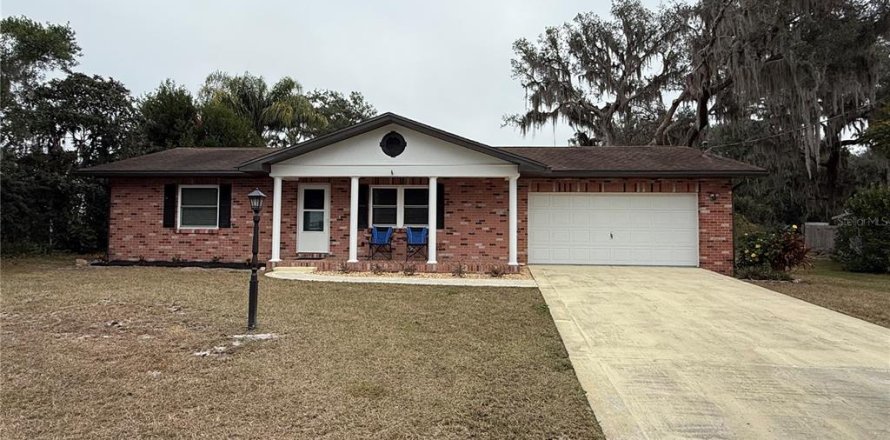 Casa en Inverness, Florida 3 dormitorios, 143.16 m2 № 1552396