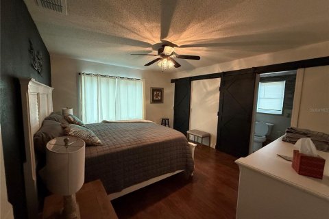 House in Inverness, Florida 3 bedrooms, 143.16 sq.m. № 1552396 - photo 7