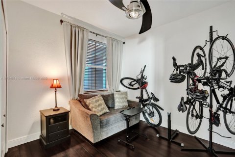 Condo in Miramar, Florida, 3 bedrooms  № 1475434 - photo 10